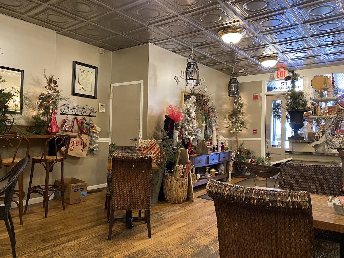 Rhubarb House Photos 2